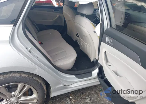 2019 Hyundai Sonata Sel z USA, uszkodzony, nr VIN 5NPE34AF8KH747231